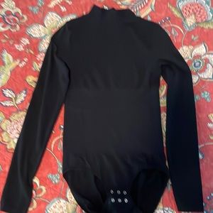 Tummies Kingsley mock neck shaping bodysuit size M/L